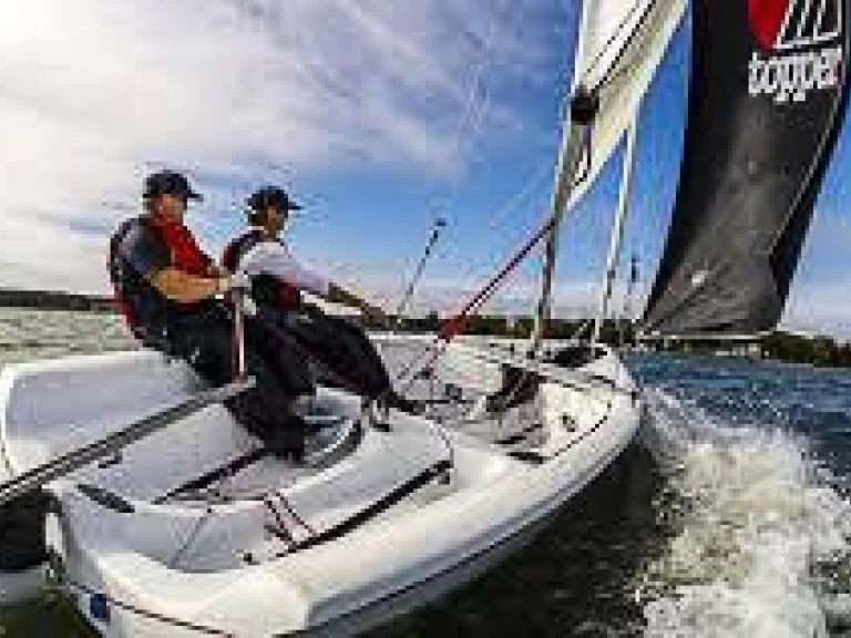 Motorboat for rent Carnac at the best price