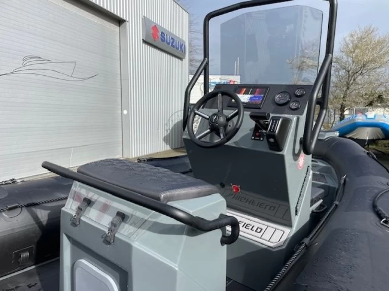 Rent a Highfield HIGHFIELD 54 PATROL COASTER Port-Haliguen