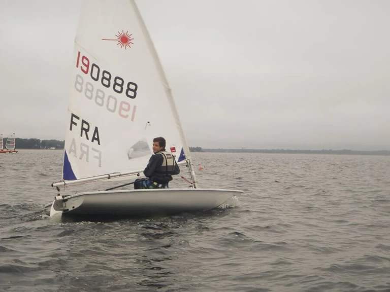 Yacht charter Carnac cheap Laser Solo