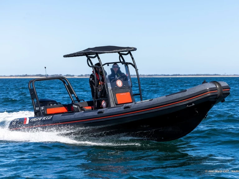 Bareboat Rental RIB Highfield with a boat licence