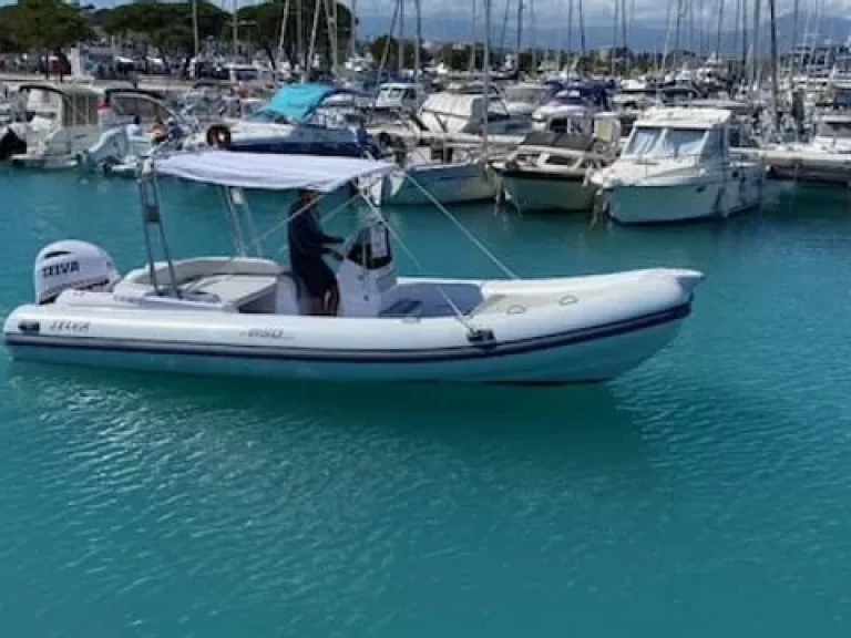 Selva Selva D650 Family in Antibes on SamBoat