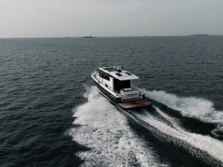 Bareboat Rental Motorboat NORD STAR with a boat licence