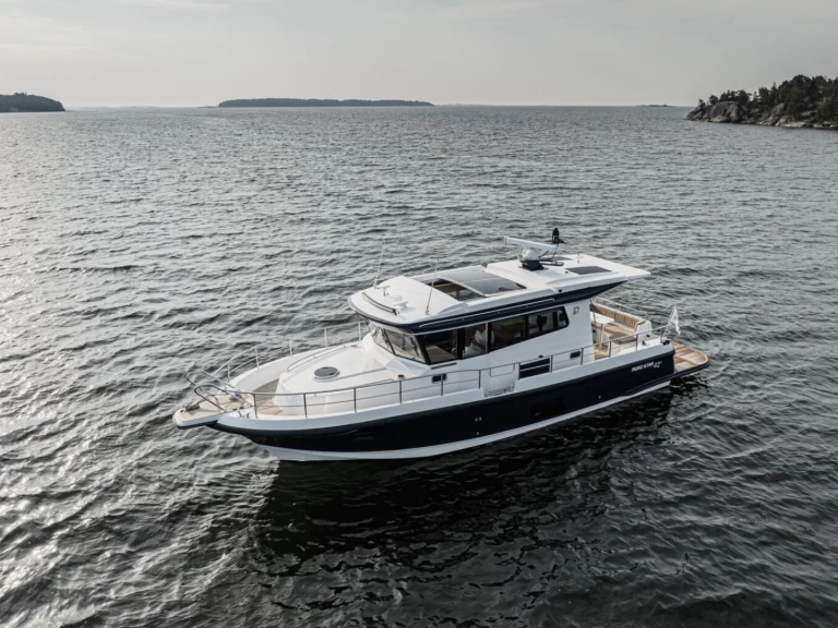 NORD STAR NORD STAR 42 PATROL charter bareboat or captained in  La Trinité-sur-Mer