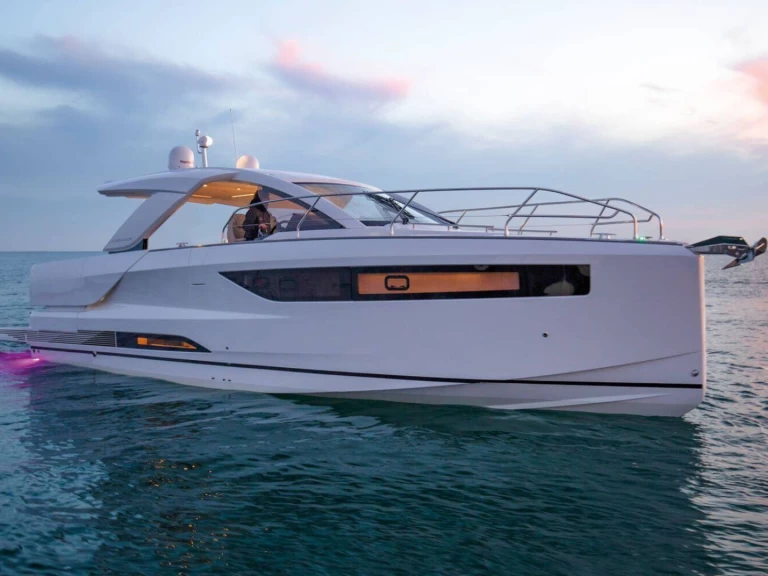 Boat rental Sea-Doo GTX  in Portimão on Samboat