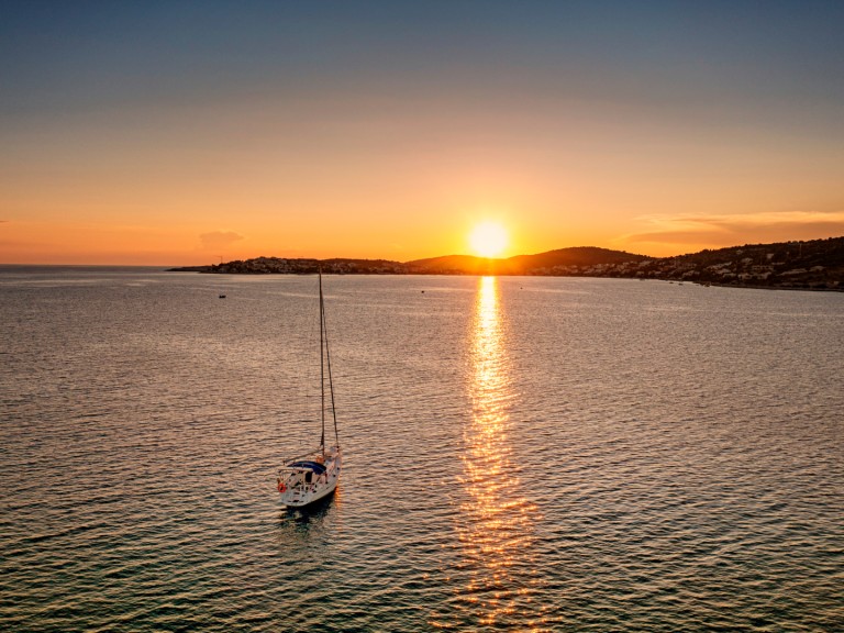 Rent a Elan Elan 40 Split