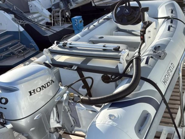 Catamaran rental in Alimos - Lagoon Lagoon 46 Owner's Version (LUXURY Equipped, SKIPPERED only)