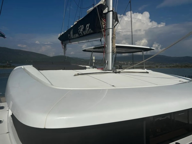 Catamaran for rent Lefkáda at the best price