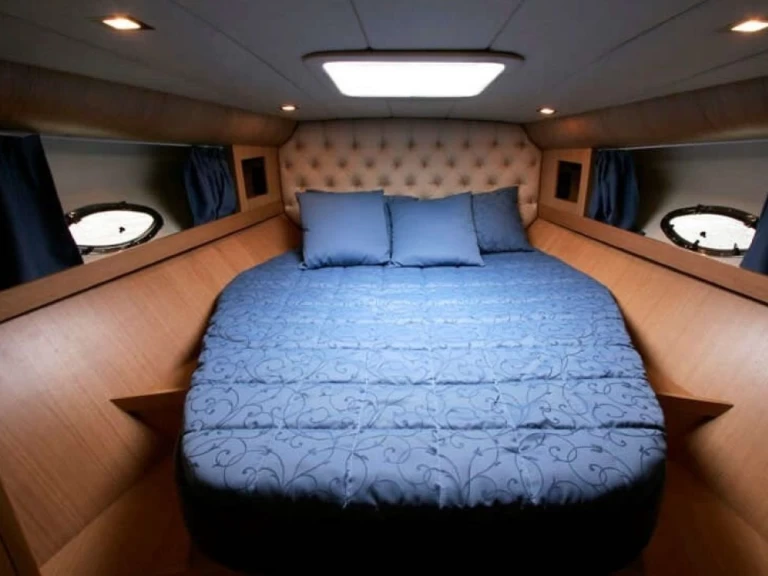 cherokee Cherokee 51 charter bareboat or captained in  Portofino