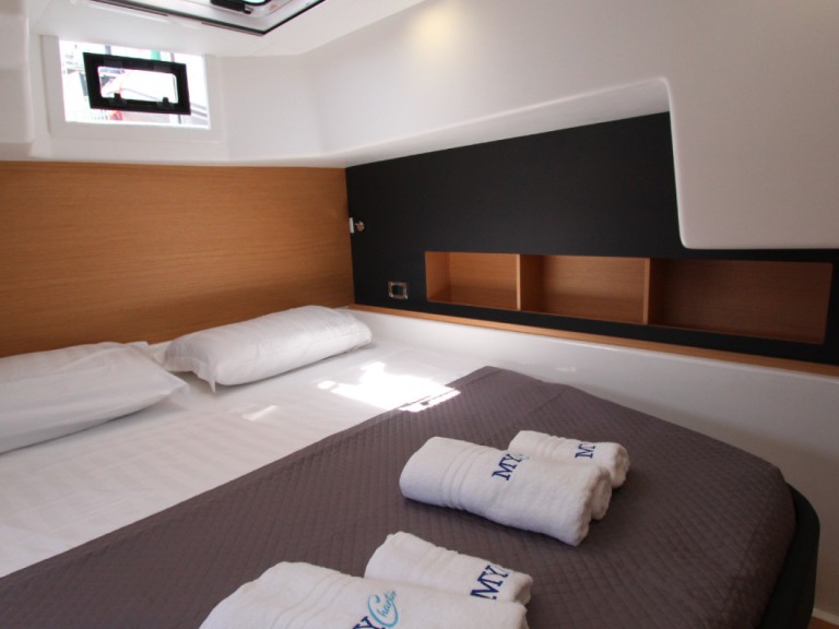 Dufour Dufour Catamarans 48 Sail in Salerno on SamBoat