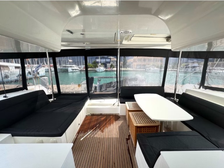 Rent a Lagoon Lagoon 450 F Lefkáda