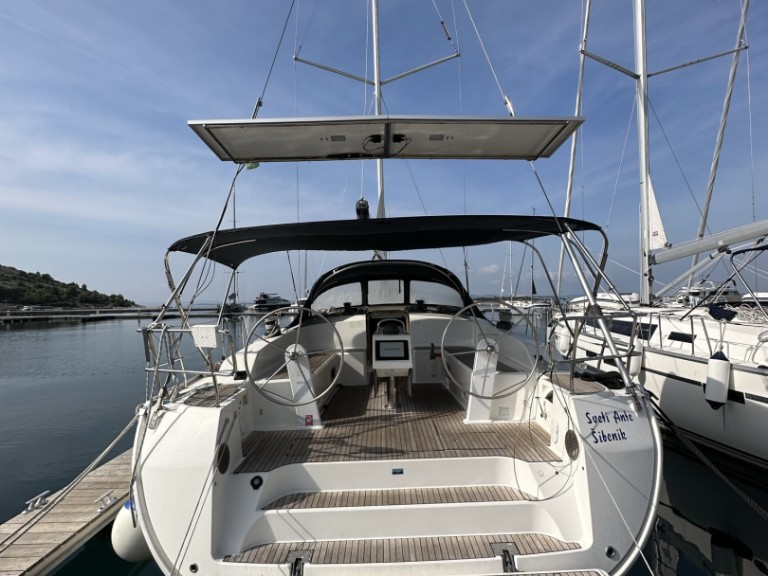 Boat rental Bavaria Cruiser 51 in Sukošan on Samboat