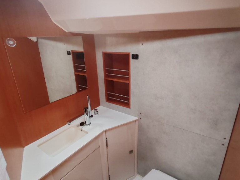 Bareboat Rental Sailboat Bavaria with a boat licence