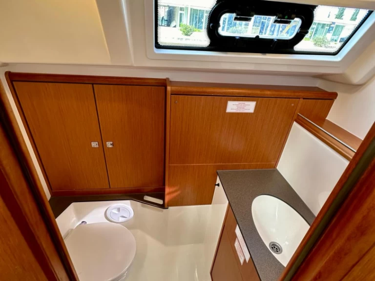 Yacht charter Drage cheap Cruiser 37