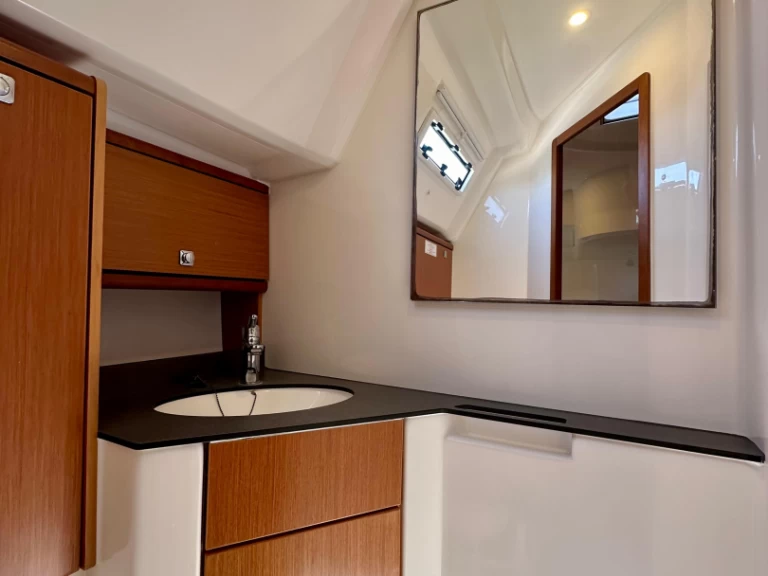 Bareboat Rental Sailboat Bavaria with a boat licence