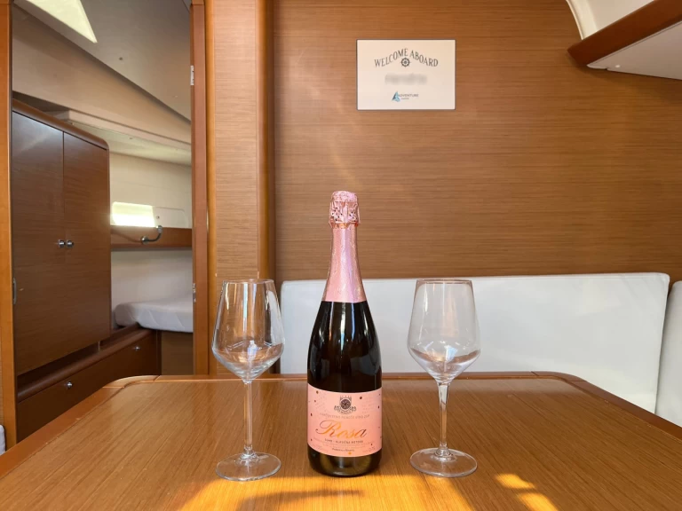 Yacht charter Sukošan cheap Sun Odyssey 419