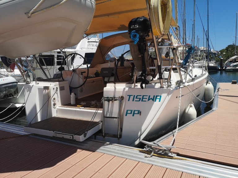 Yacht charter Pointe-à-Pitre cheap Dufour 405 Grand Large