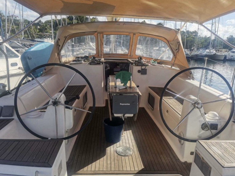 Sailboat rental in Pointe-à-Pitre - Dufour Dufour 405 Grand Large