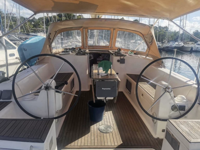 Sailboat rental in Pointe-à-Pitre - Dufour Dufour 405 Grand Large