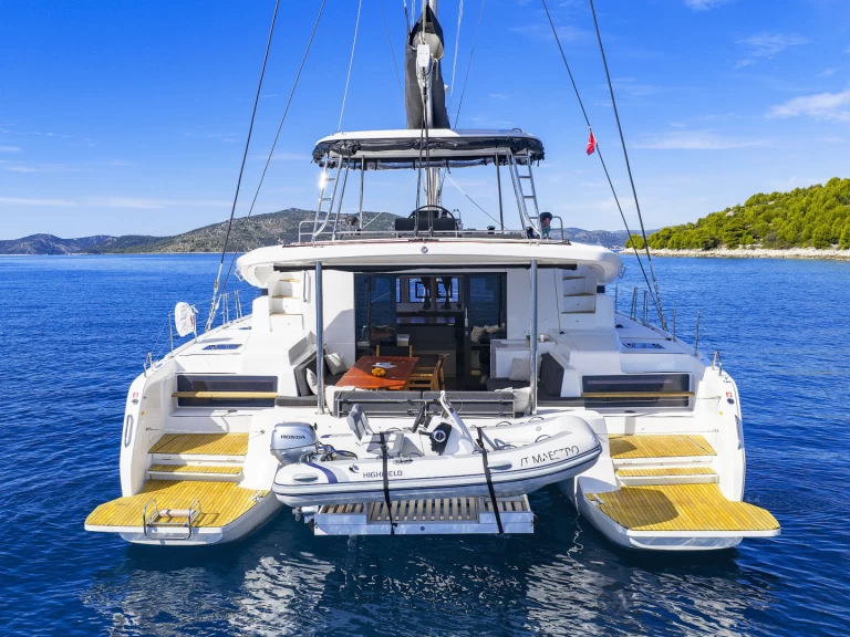 Boat rental Lagoon Lagoon 51 in Seget Donji on Samboat