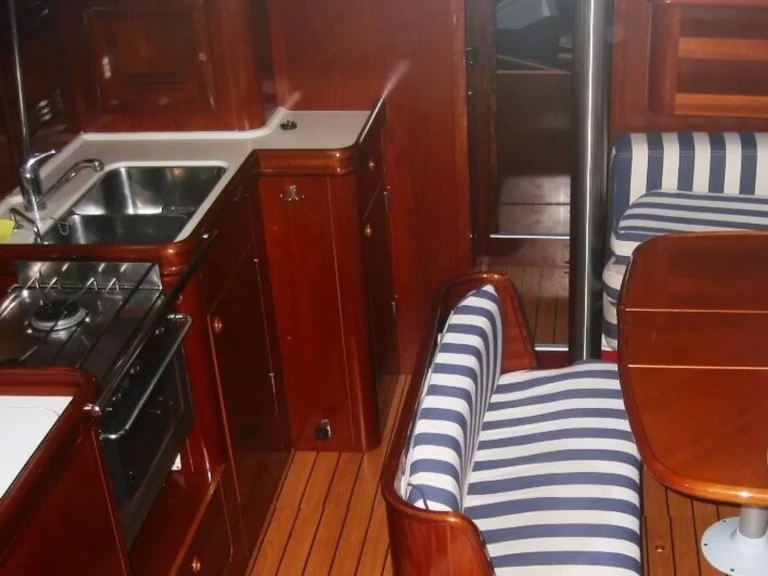 Sailboat for rent Pirovac at the best price