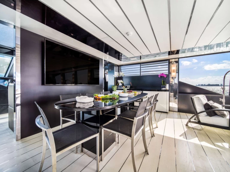 Tecnomar Double Shot charter bareboat or captained in  Nassau