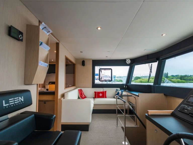 Bareboat Rental Luxury Yacht Neel with a boat licence