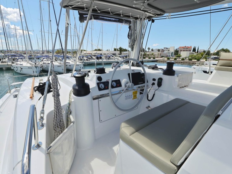 Bali Bali 4.4 charter bareboat or captained in  Sukošan