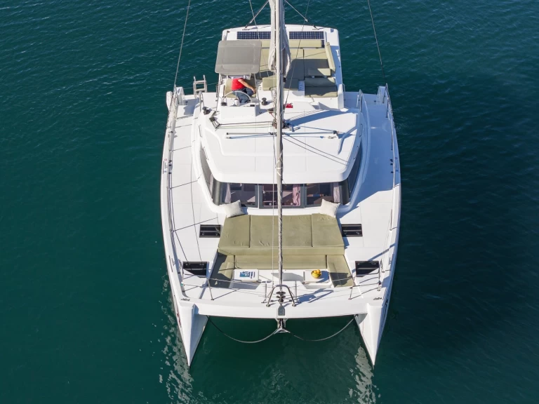 Bareboat Rental Catamaran Bali with a boat licence