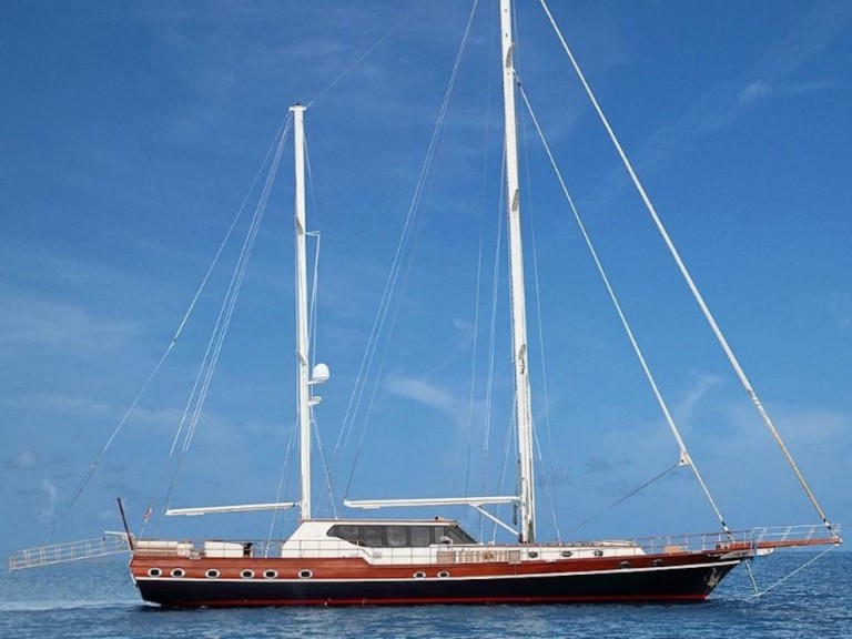 Sailboat for rent Bodrum at the best price
