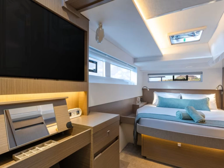 Leopard Moorings 5200 in Saint George on SamBoat