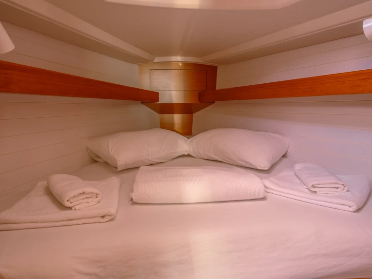 Bavaria Bavaria 33 Cruiser charter bareboat or captained in  Fethiye