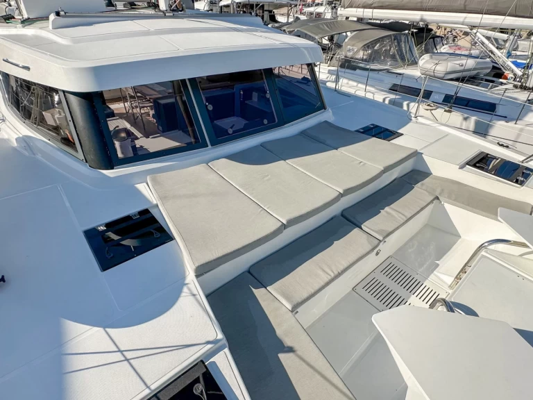 Catamaran rental with or without captain Bali Kaštel Gomilica