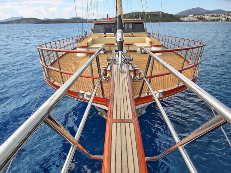 Bareboat Rental Sailboat  with a boat licence