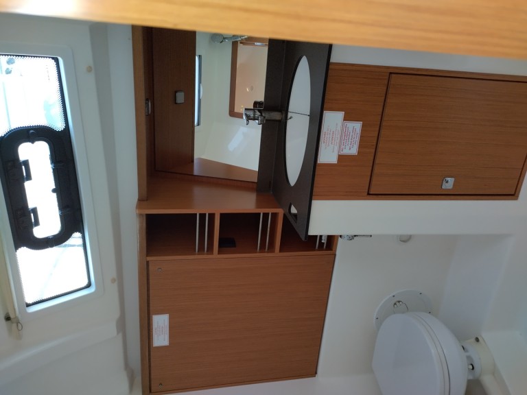 Bareboat Rental Sailboat Bavaria with a boat licence