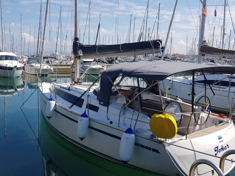 Sailboat rental in Izola - Bavaria Cruiser 34