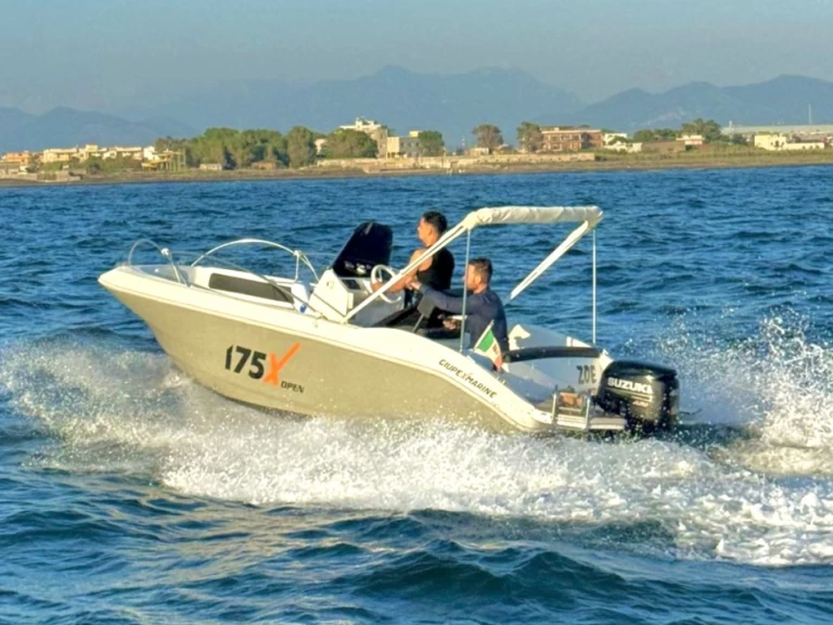 giupex 175X in Torre Annunziata on SamBoat