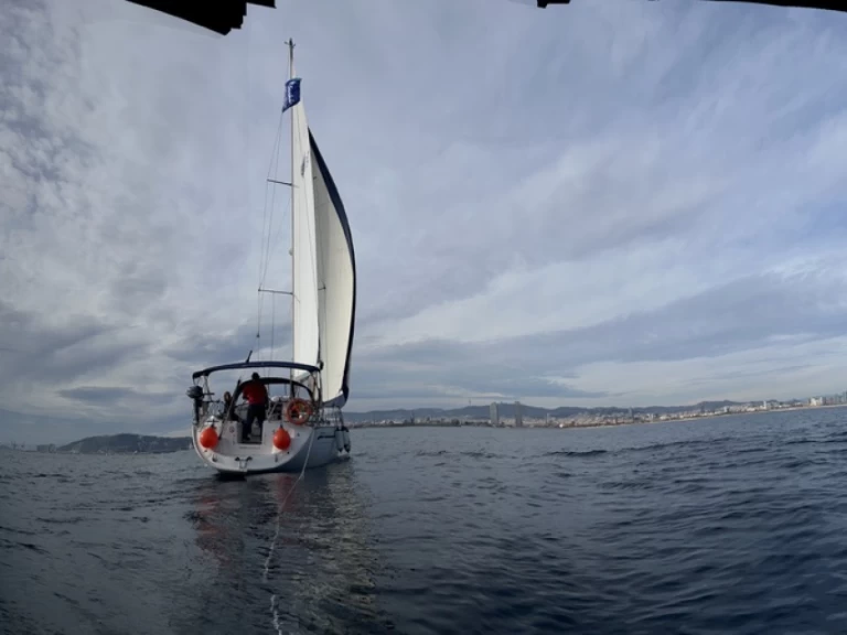 Bareboat Rental Sailboat Bavaria with a boat licence