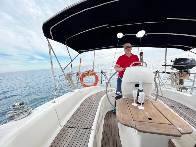 Bareboat Rental Sailboat Bavaria with a boat licence