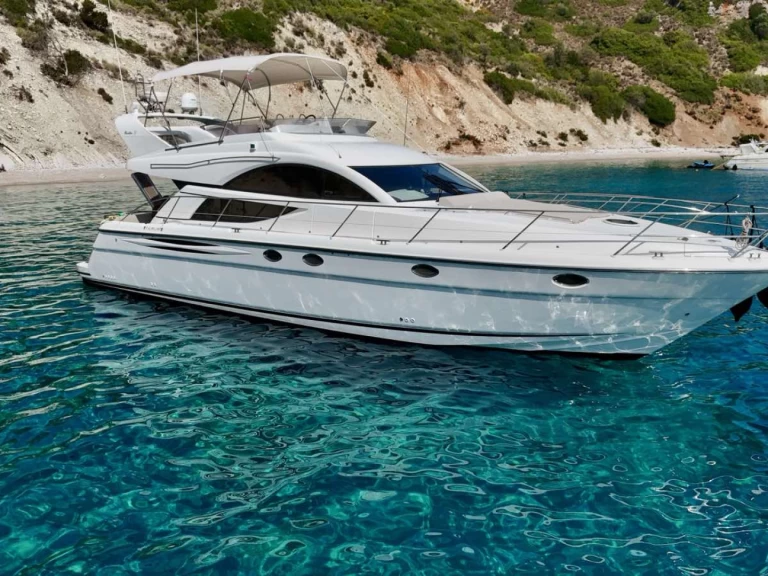 Motorboat for rent Glyfada at the best price