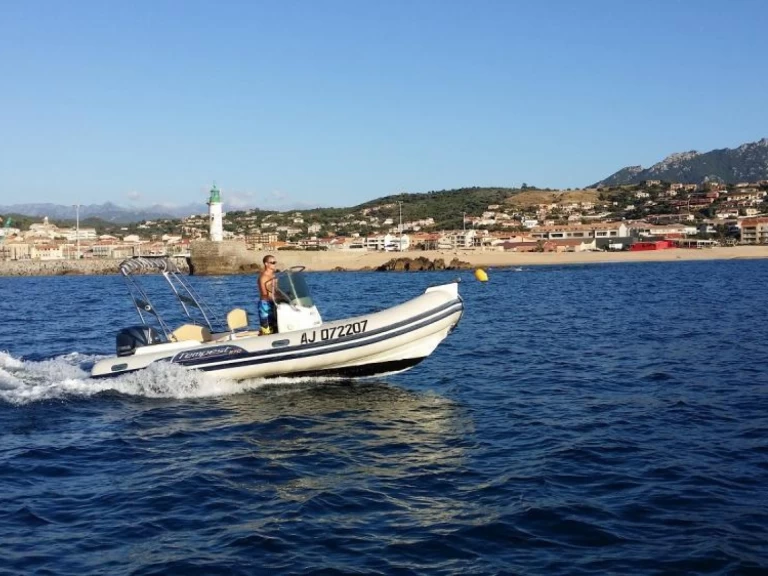 Capelli Tempest 570 in Propriano on SamBoat