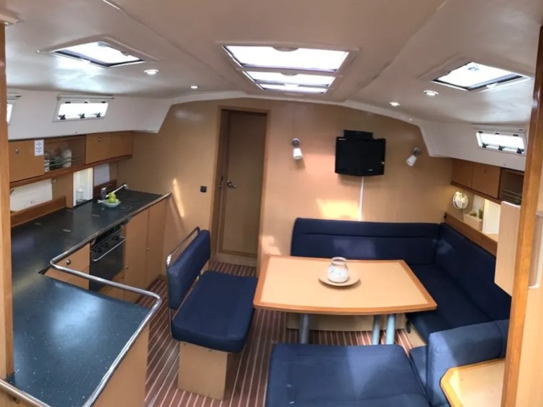 Bareboat Rental Sailboat Bavaria with a boat licence