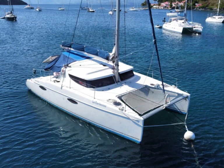 Yacht charter Deshaies cheap Mahe 36