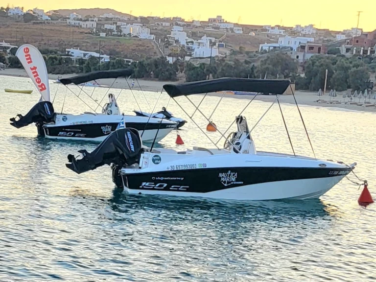 Bareboat Rental Motorboat Compass with a boat licence