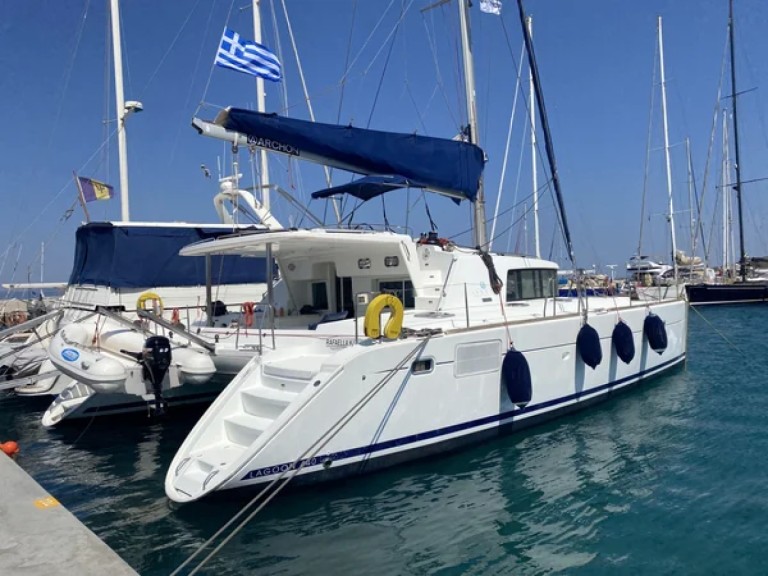Bareboat Rental Catamaran Lagoon with a boat licence