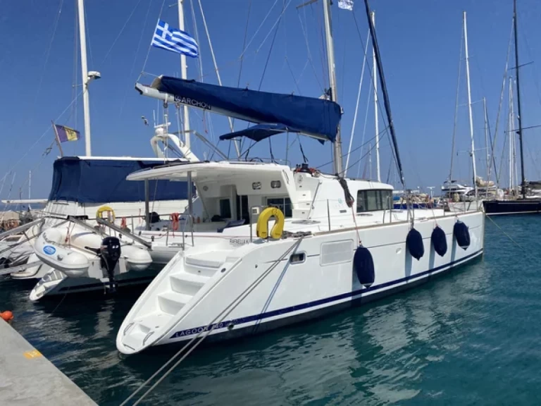Bareboat Rental Catamaran Lagoon with a boat licence