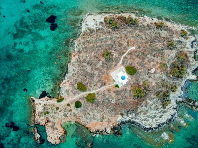 Swiss boat ponton Starlounger charter bareboat or captained in  Naoussa