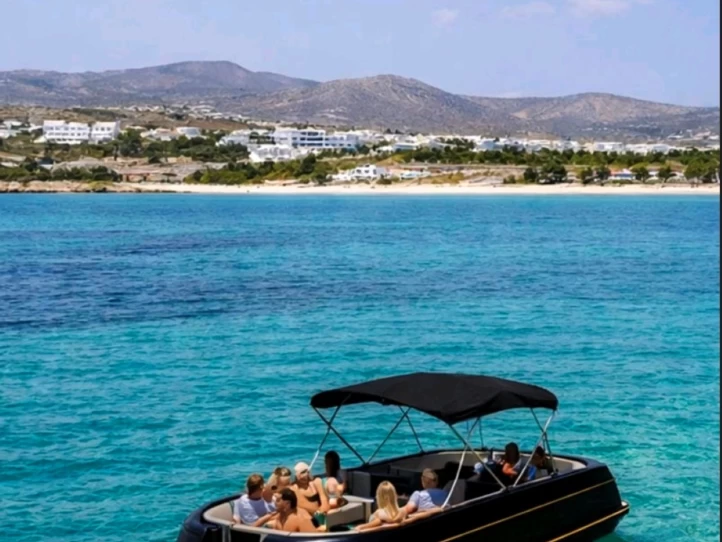 Swiss boat ponton Starlounger in Naoussa on SamBoat