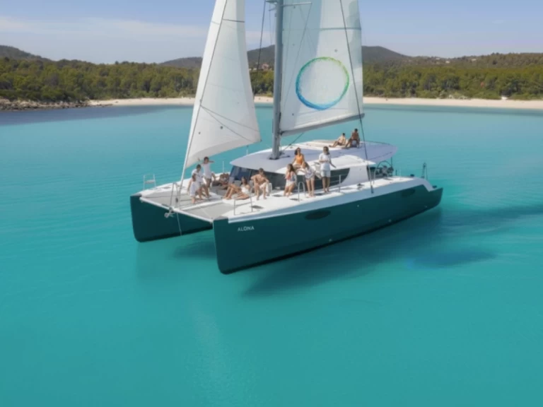 Catamaran rental with or without captain Fountaine Pajot Toulon