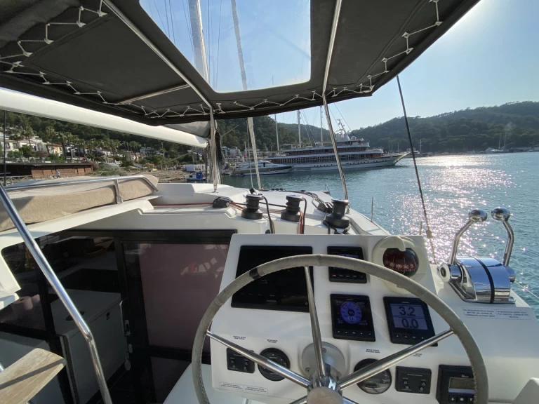 Catamaran rental in Fethiye - Fountaine Pajot Astrea 42