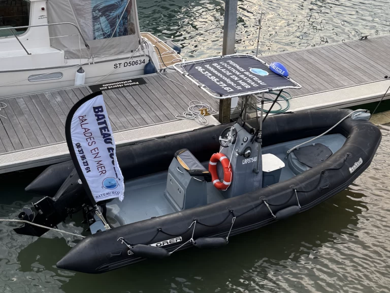 RIB rental with or without captain Bombard Saint-Martin-de-Ré